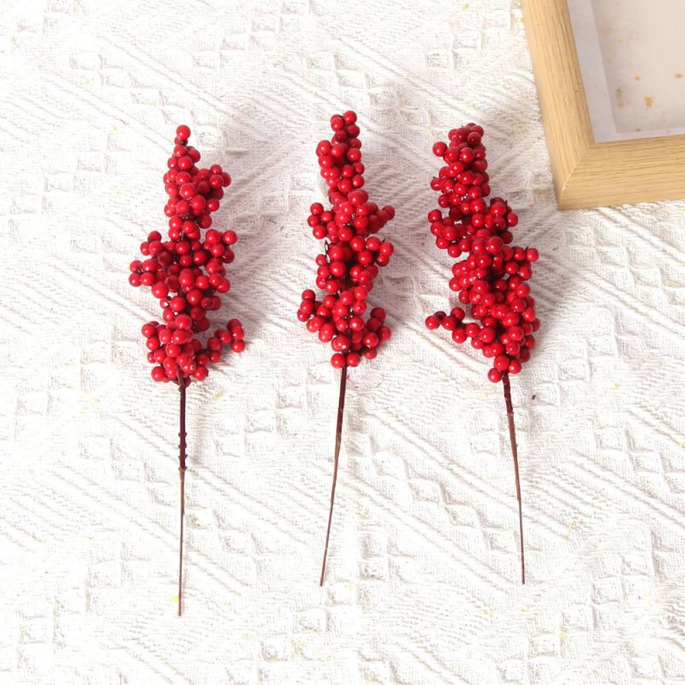 Hiasan Buah Beri Merah Buatan  - Christmas Tree Artificial ulasan dan harga
